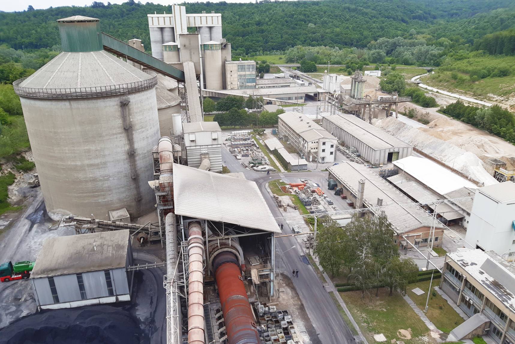 Successful Commissioning of a Process Line for the Transportation and Dosing of Solid Alternative Fuels to the second largest Cement Plant in Croatia