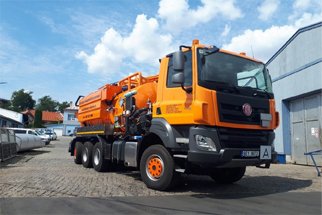 Nové cisternové vozidlo CAS TATRA 8x6 pro provoz Kopřivnice