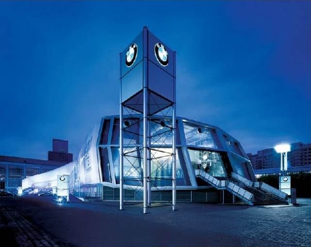 CEI - VMT - Výstavní pavilon BMW ve Frankfurtu nad Mohanem, Německo