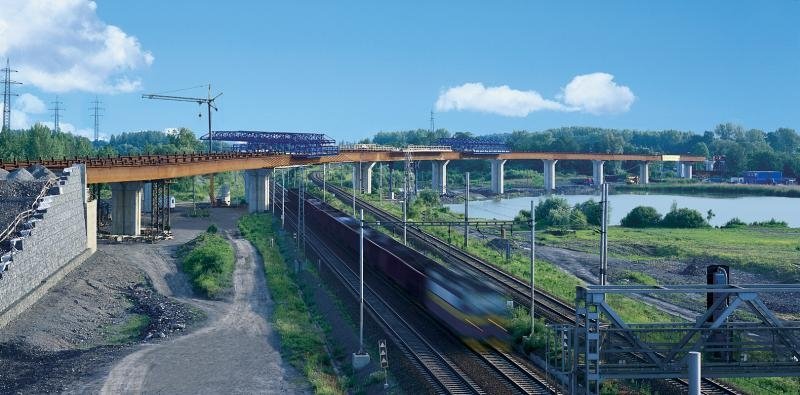 CEI - VMT - Rojek-Autobahnbrücke in Ostrava-Svinov, Tschechische Republik