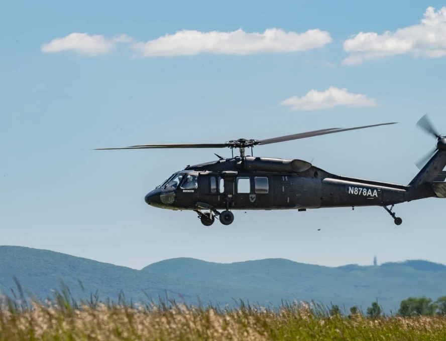 Strnad starší bude modernizovat vyřazené vrtulníky Black Hawk. Koupil k tomu firmu s americkými vojáky